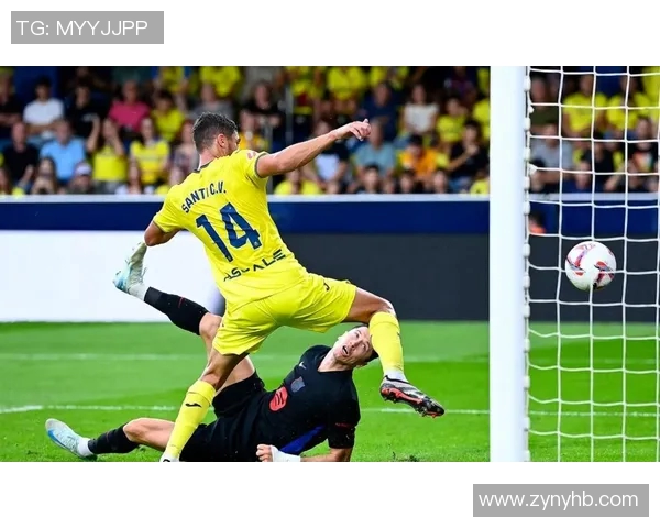 足球明星是否已经在日本联赛展现风采引发球迷热议