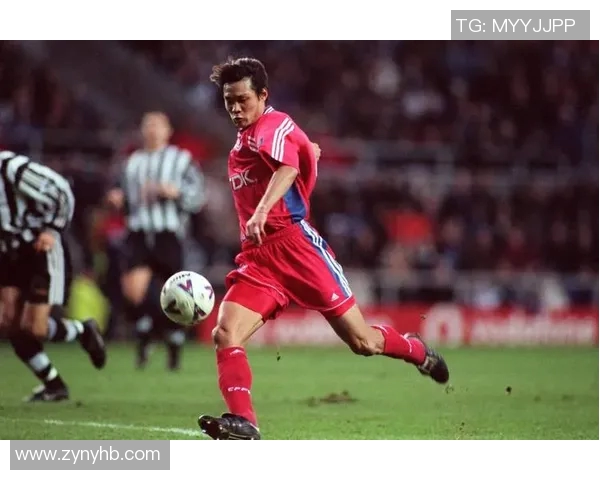 19号球衣的足球明星们盘点及其辉煌成就回顾