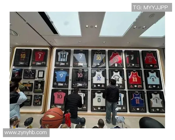 足球明星亲笔签名球衣的珍贵收藏价值与市场前景分析